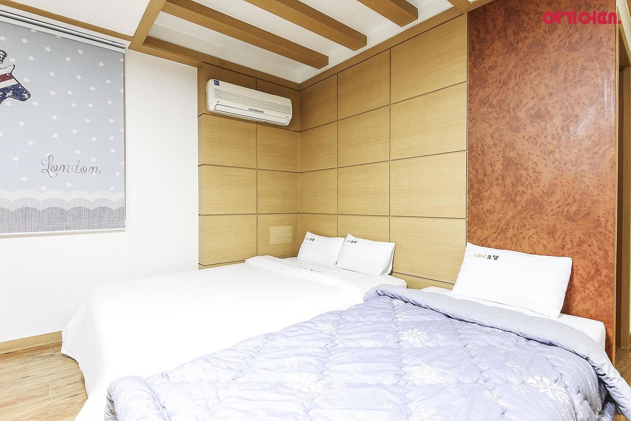 Theme Motel Mokpo Bagian luar foto