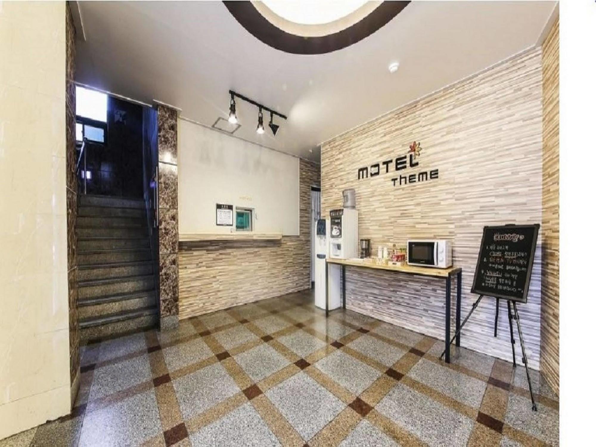 Theme Motel Mokpo Bagian luar foto